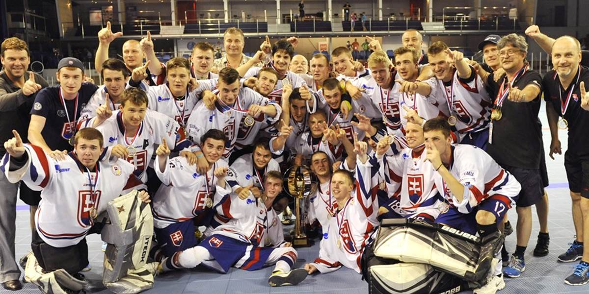 Slovensko je hokejbalová veľmoc: Výbery do 16, 18 a 20 rokov získali titul majstrov sveta!