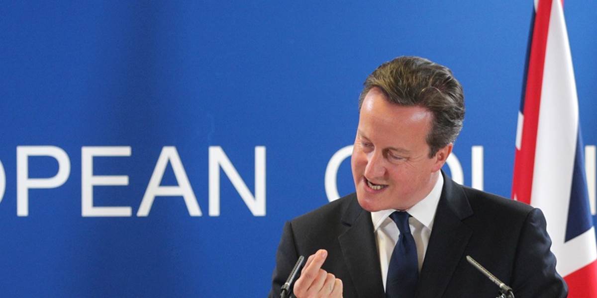 Cameron je otvorený pre spoluprácu s Junckerom