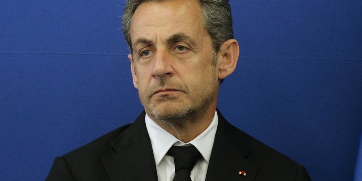 Sarkozyho predbežne zadržali kvôli afére zneužívania vplyvu