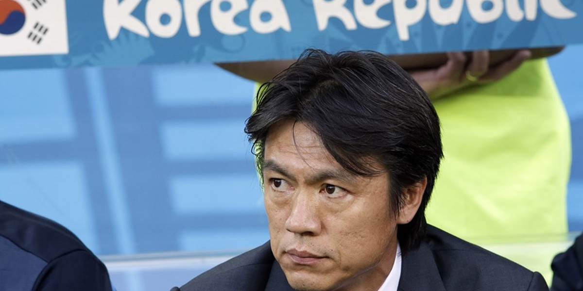 Hong Myung-bo bude pokračovať ako tréner Kórejskej republiky