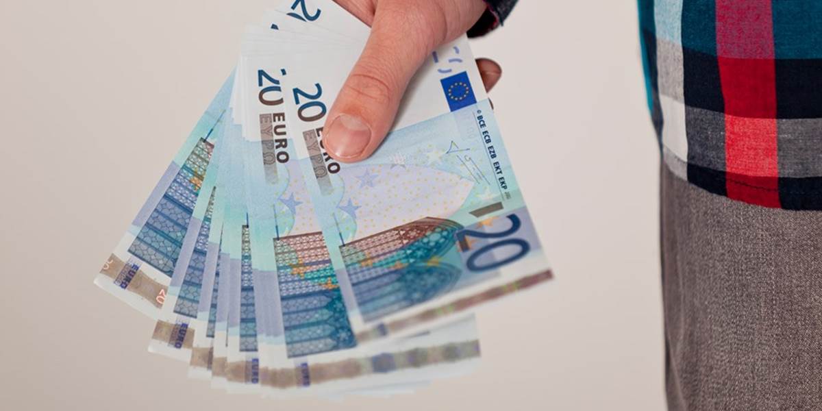 Nezamestnaní môžu naďalej zarobiť 148,57 eura mesačne