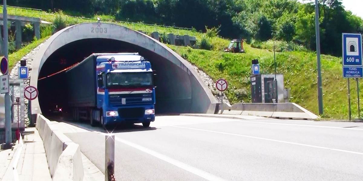 Polícia upozorňuje na víkendovú uzáveru tunela Horelica