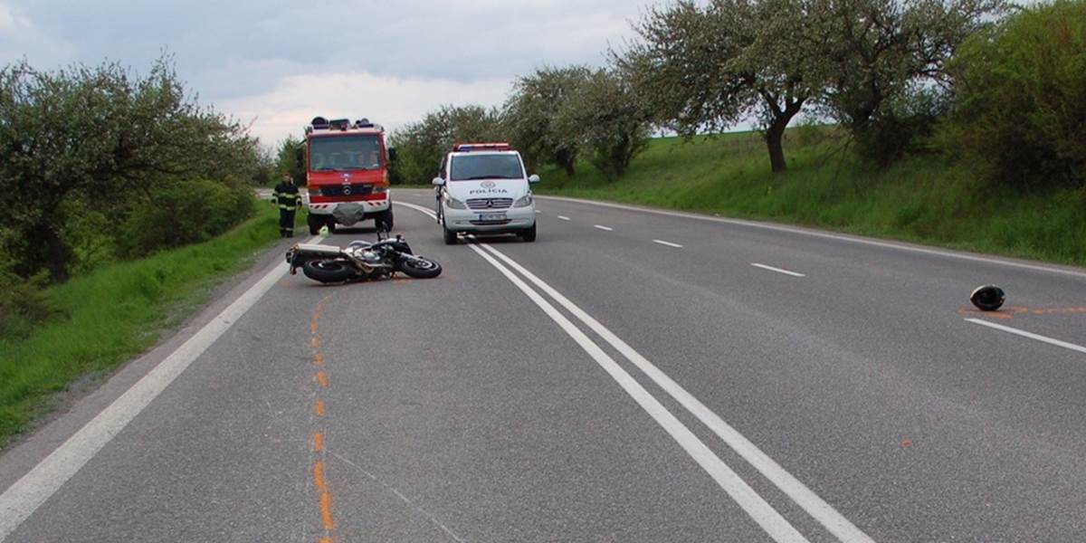 Na križovatke cesty R1 s diaľnicou D1 pri Trnave zahynul motorkár