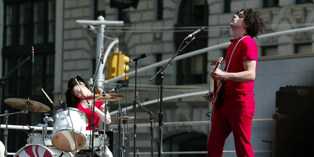 Jack White vydá koncertný záznam The White Stripes