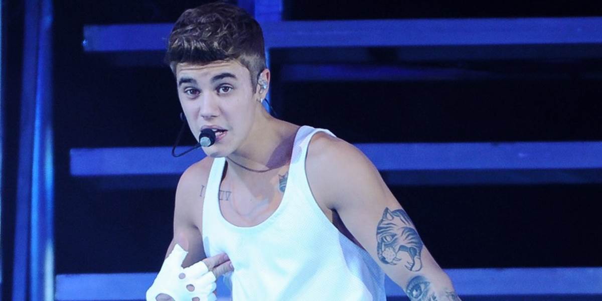 Justin Bieber dostal za hádzanie vajec dvojročnú podmienku!