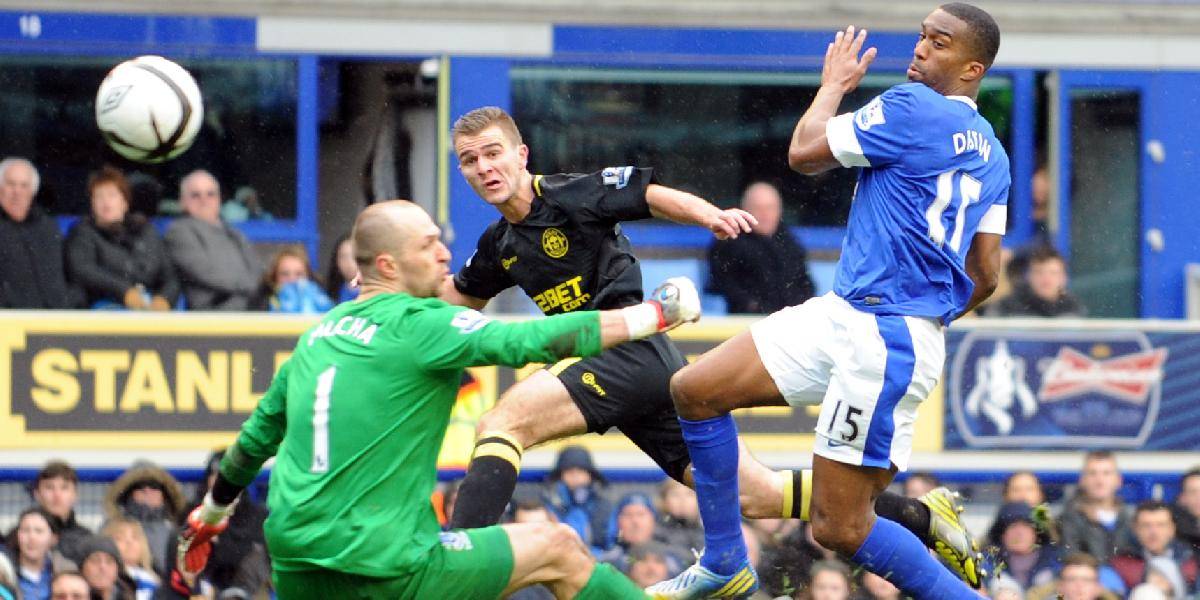 Mucha trikrát inkasoval, Everton podľahol Wiganu v pohári FA