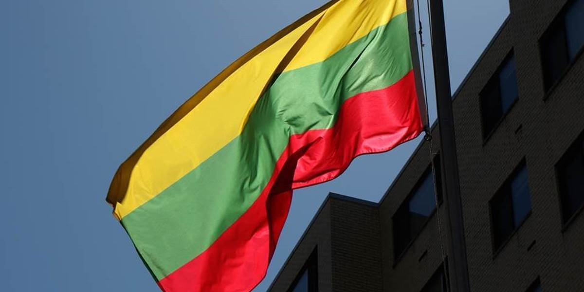 Európsky parlament schválil vstup Litvy do eurozóny