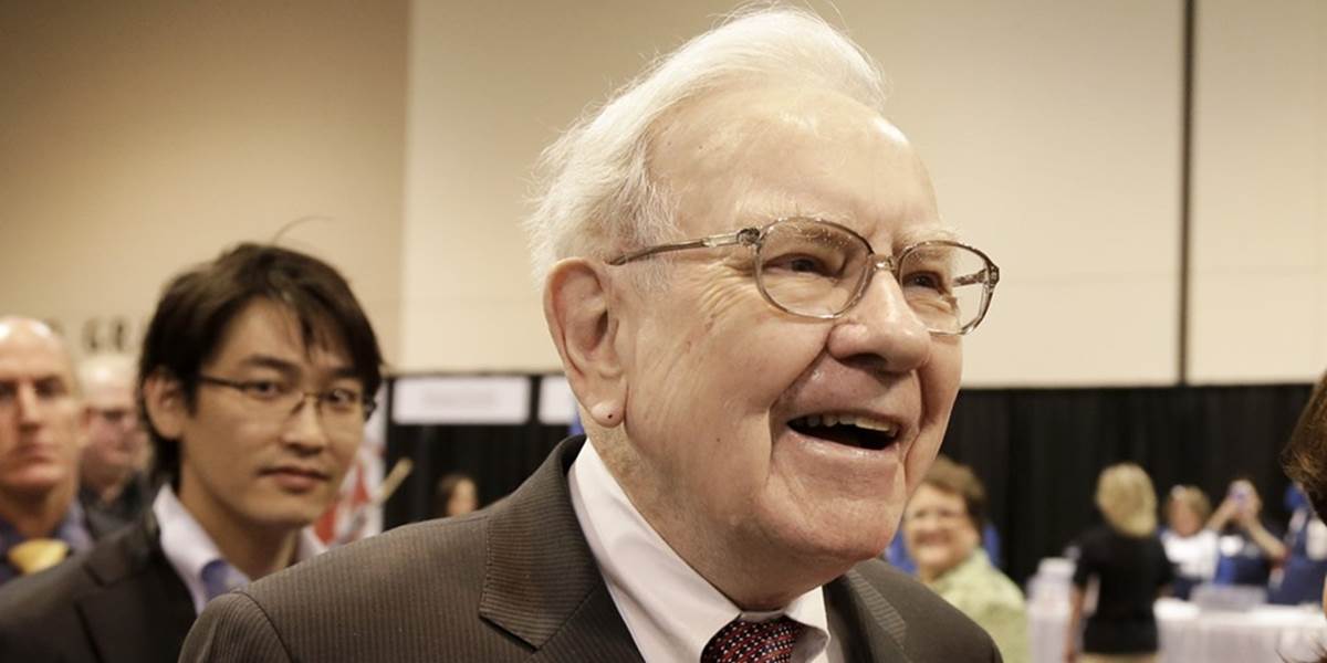 Warren Buffett venoval na charitu akcie Berkshire Hathaway za 2,8 mld. USD