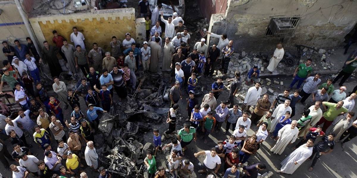 Najmenej 15 ľudí zahynulo pri troch samovražedných útokoch v Bagdade