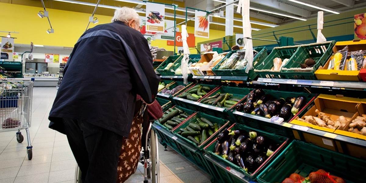 Prieskum: V júni skončilo s nedostatkom 12,29 % kontrol potravín