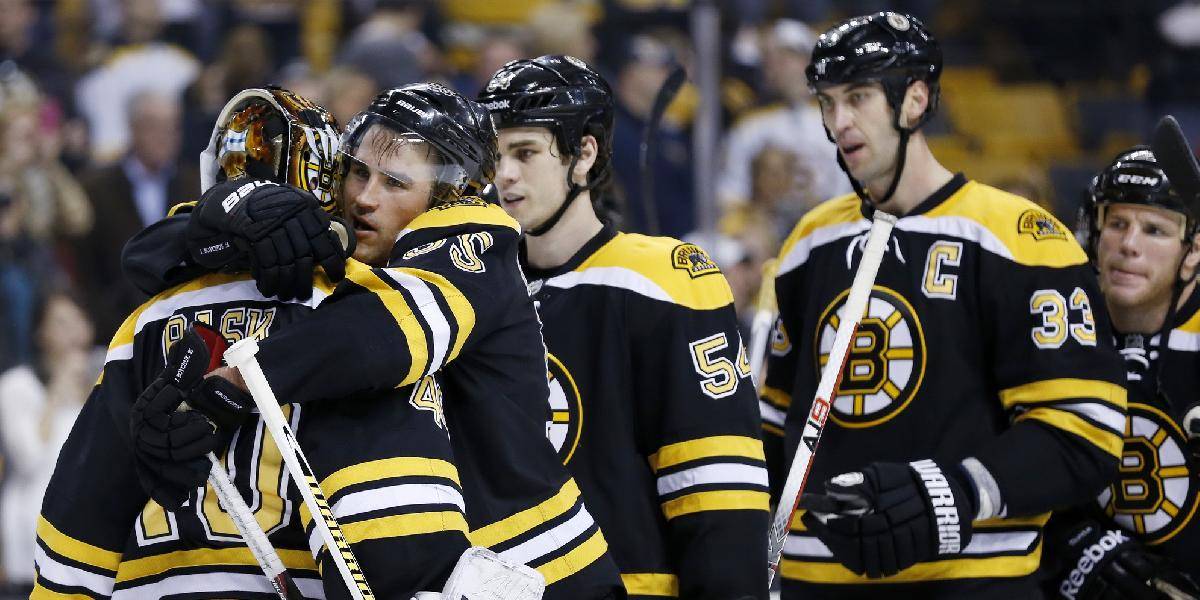 Boston vyhral v Ottawe, Chára v 500. zápase za Bruins s asistenciou