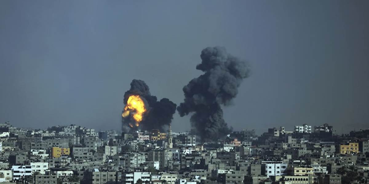 Boje v Gaze pokračujú: Palestínska raketa dopadla neďaleko medzinárodného letiska v Tel Avive