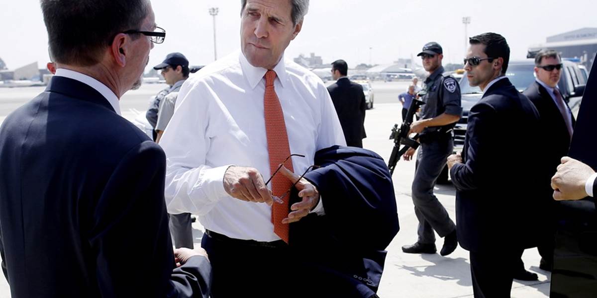 John Kerry priletel do Izraela, chce pomôcť dosiahnuť prímerie z Hamasom