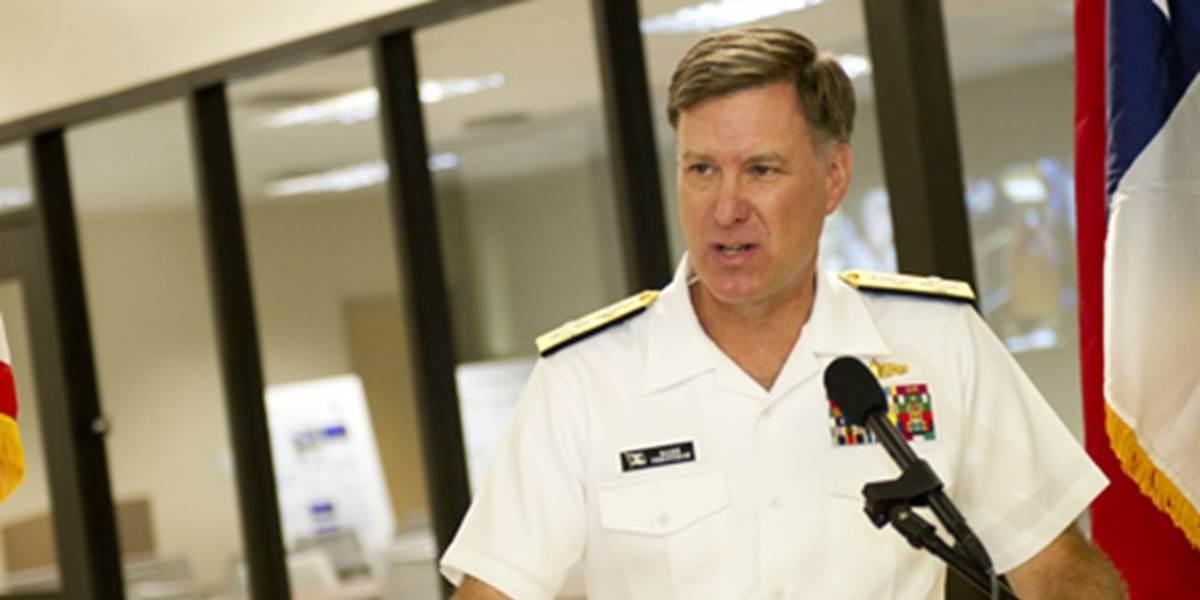 Americký admirál Ferguson je novým šéfom Spoločného veliteľstva NATO v Európe