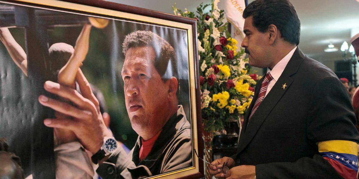 Venezuela vyšetruje: Spôsobila Chávezovu rakovinu otrava?!