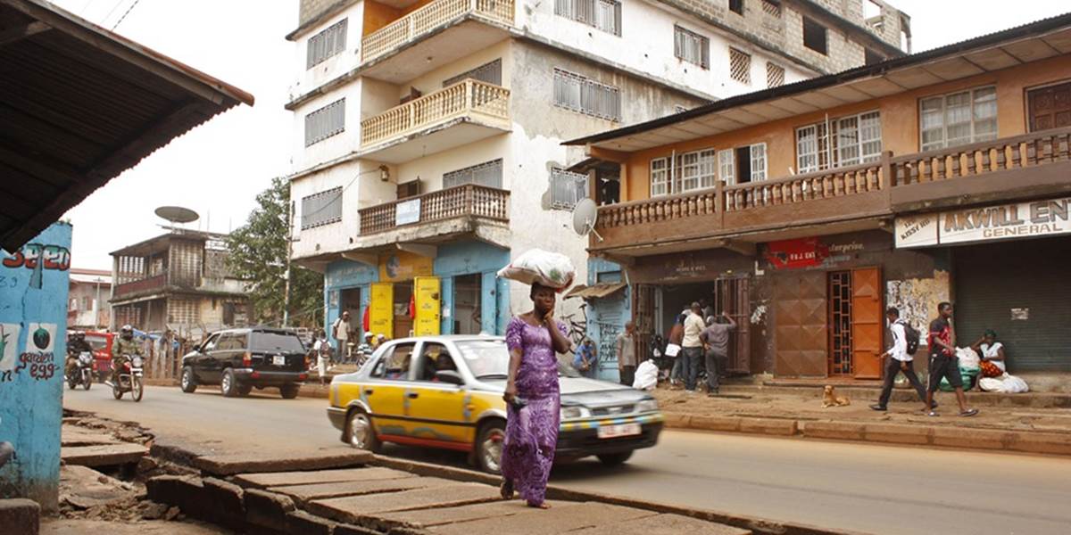 Na prítomnosť vírusu ebola vyšetrujú 40-ročného Libérijčana