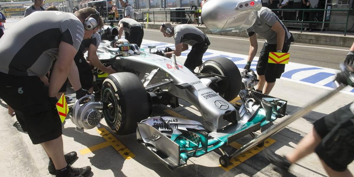 F1: Aj druhý voľný tréning pred VC Maďarska patril Mercedesu