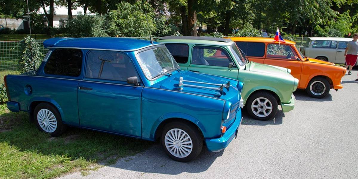 V Košiciach a Čani možno obdivovať vyše 60 trabantov zo štyroch krajín