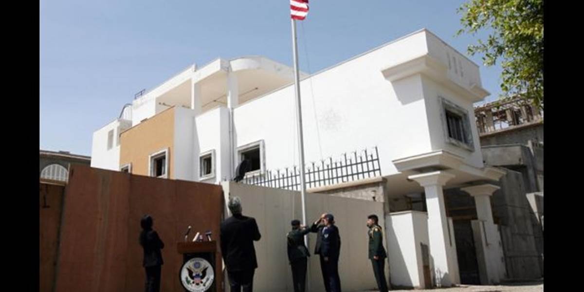 USA evakuovali svoje veľvyslanectvo z líbyjského Tripolisu