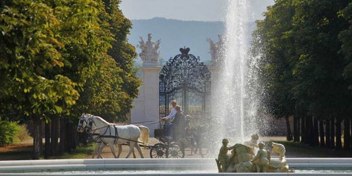 Na zámku Schloss Hof sa začal najväčší európsky projekt obnovy barokovej fontány