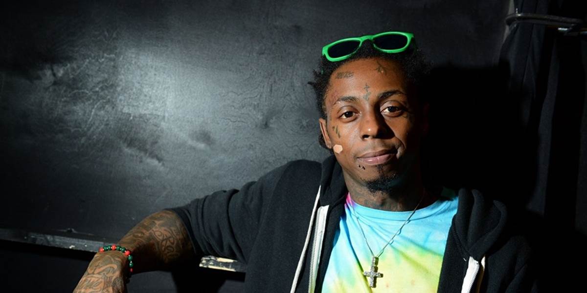 Lil Wayne údajne dlhuje za využívanie súkromných lietadiel