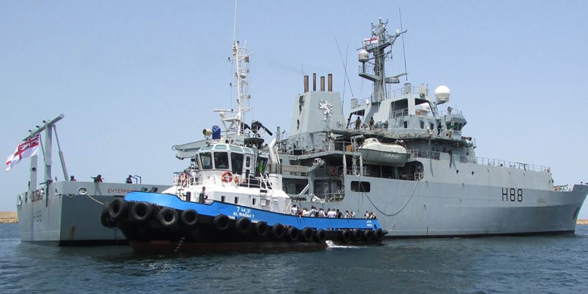 Britská vojnová loď priviezla na Maltu 110 Britov evakuovaných z Líbye