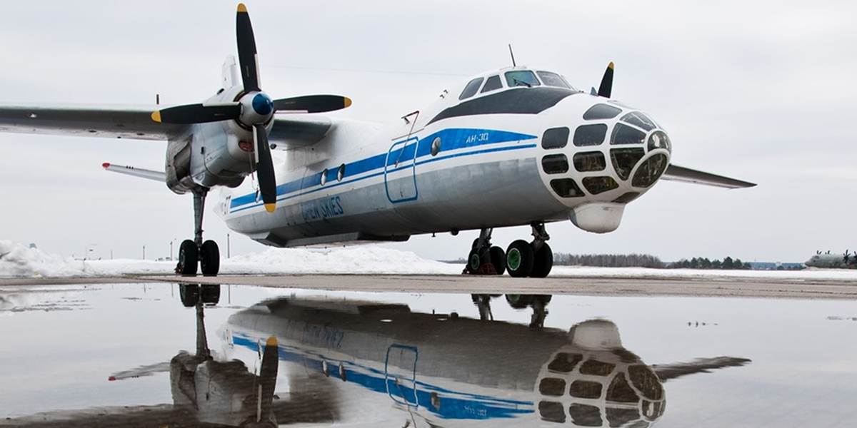 Ruský Antonov lieta v poľskom vzdušnom priestore