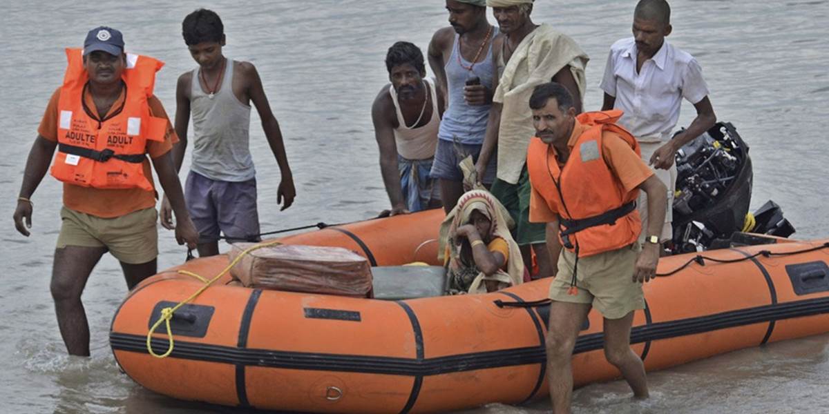 Záchranári našli v Indii už 147 obetí ničivého zosuvu pôdy
