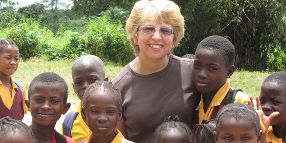 Americkú misionárku, ktorá sa v Libérii infikovala ebolou, previezli do Atlanty