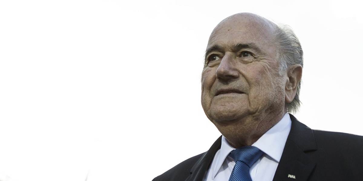 Blatter vyzval kritikov, aby kandidovali proti nemu