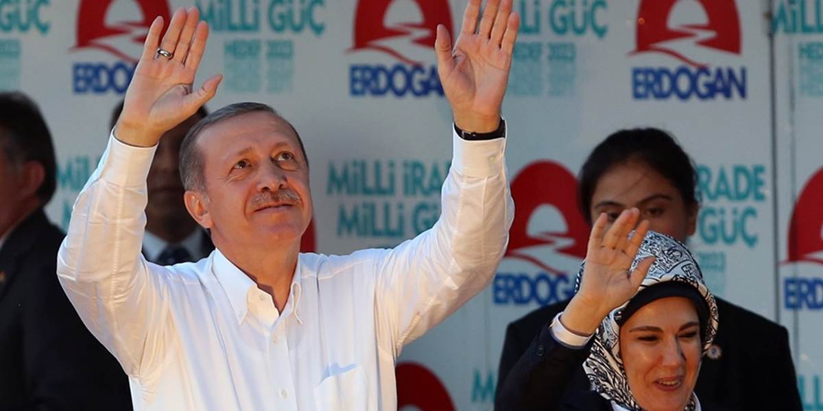 Turci si prvýkrát volia prezidenta v priamych voľbách