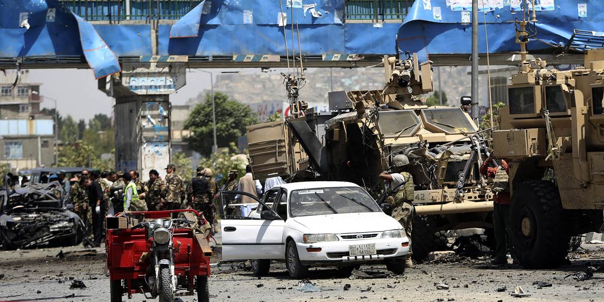 Pri útoku na východe Afganistanu zahynul vojak NATO