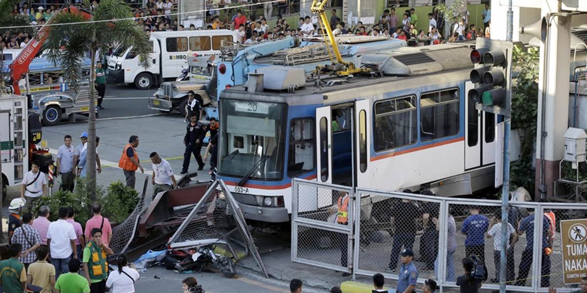 Vlak na Filipínach prerazil bezpečnostnú bariéru, zranil desiatky ľudí