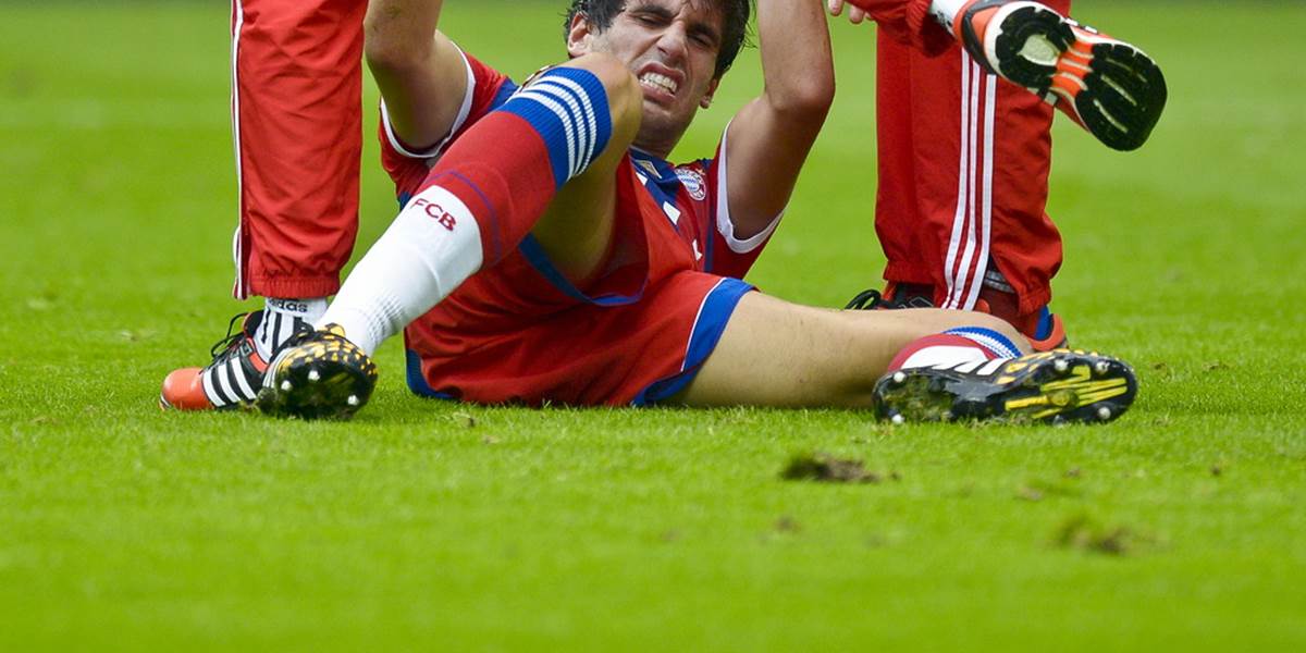 Javi Martinez sa zranil v prvom polčase nemeckého Superpohára
