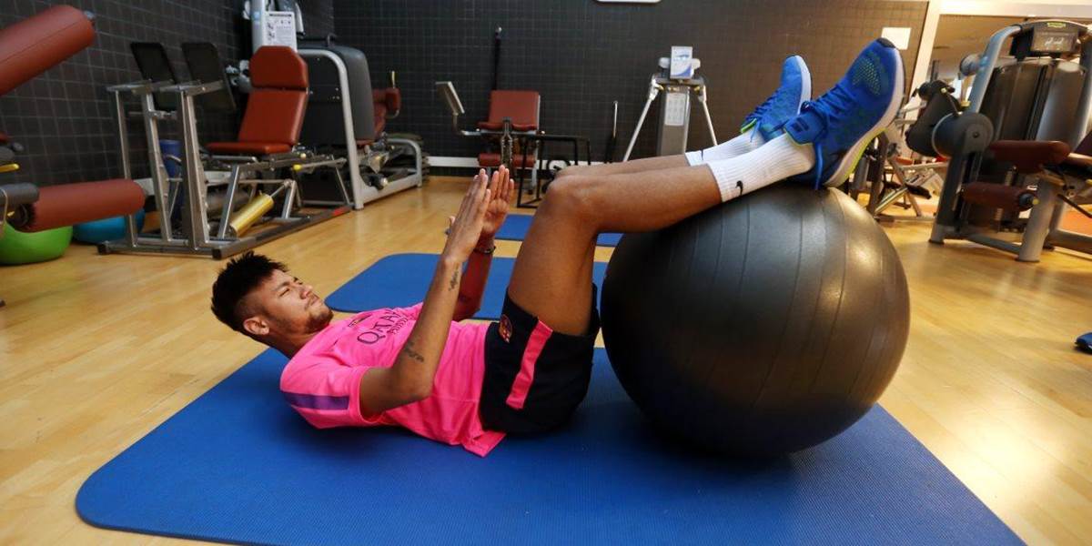 Neymar začal po zranení trénovať so spoluhráčmi