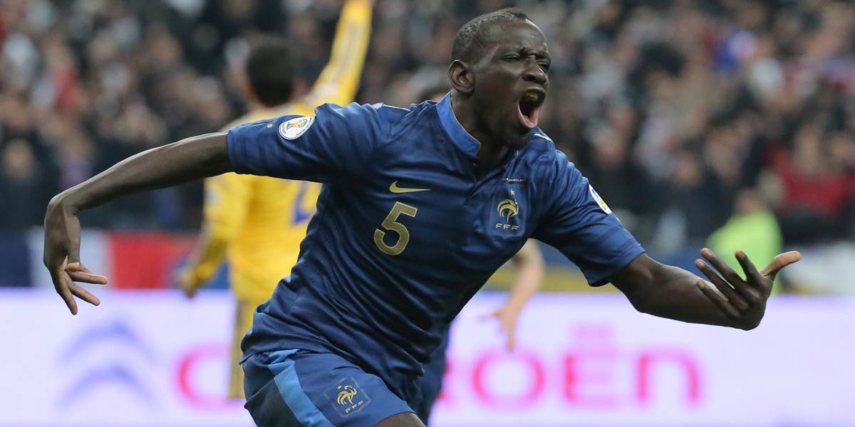 Senegalský útočník Sakho je novou posilou West Hamu United
