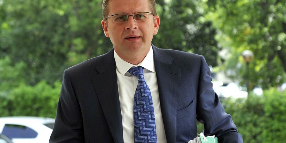 Minister Žiga stiahne nový zákon o odpadoch