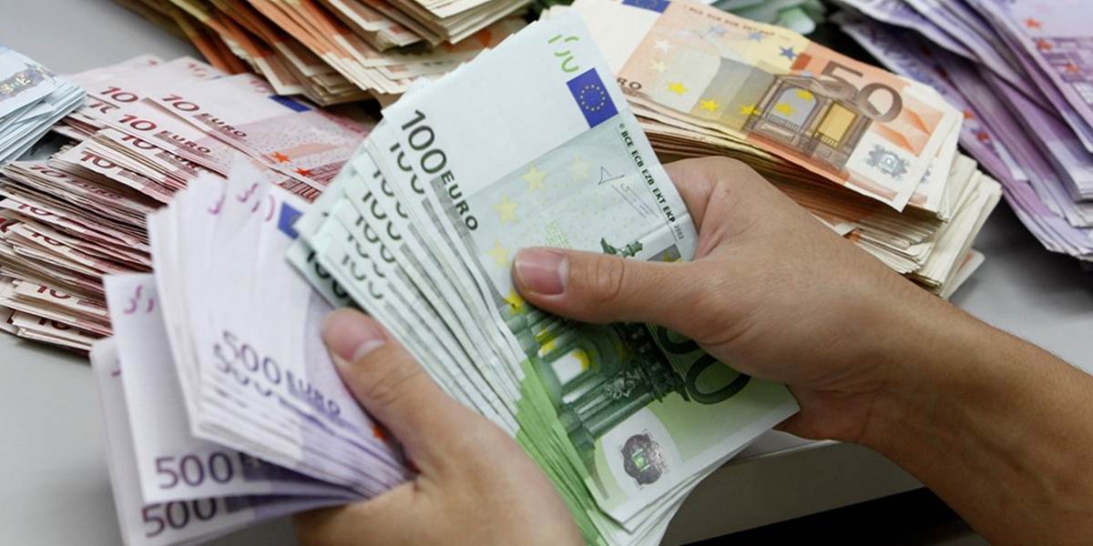 Prieskum: Slovensko vracia DPH firmám menej efektívne ako susedné štáty