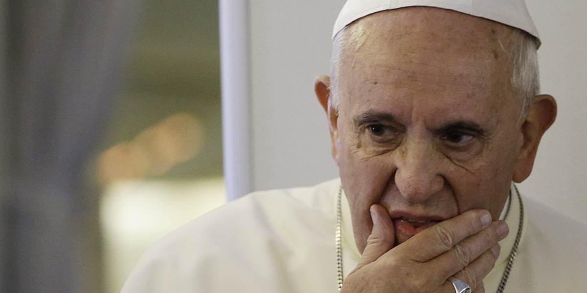 Pri dopravnej nehode zahynuli traja príbuzní pápeža Františka