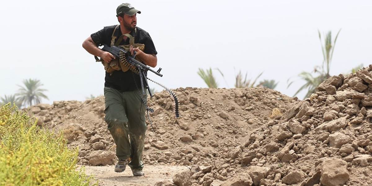 Islamisti zastavili postup irackej armády na mesto Tikrít