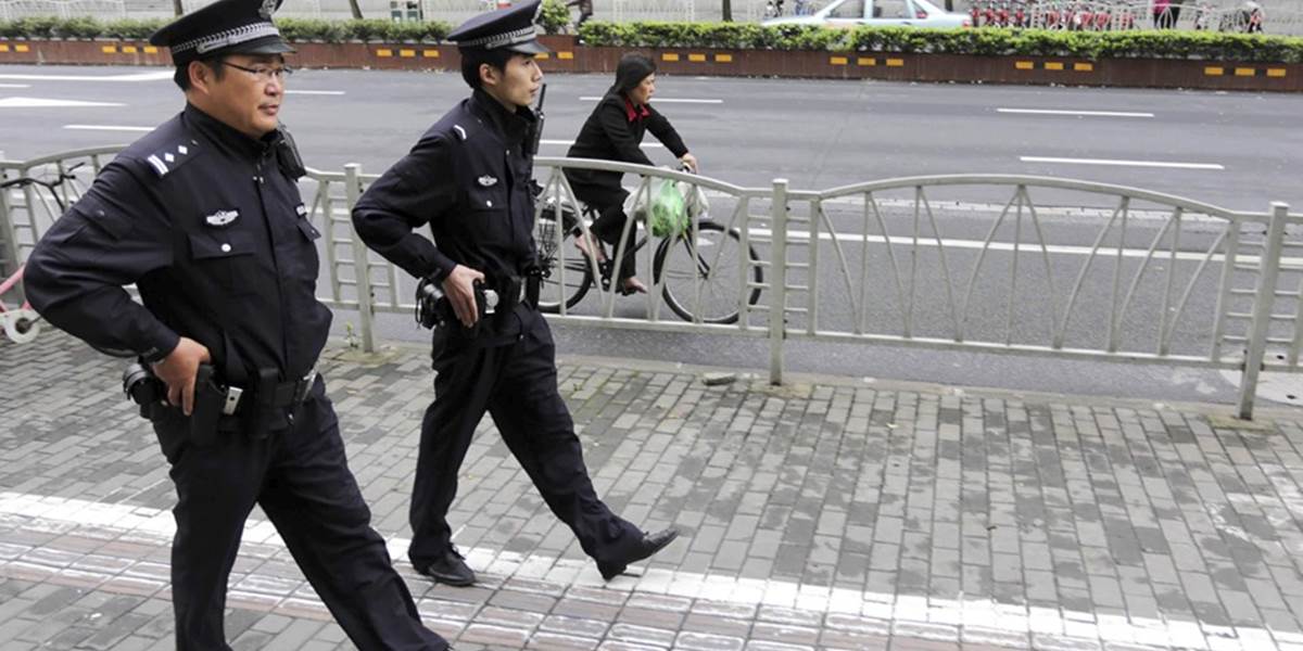 Čínske úrady zatkli stovky členov zakázanej náboženskej sekty