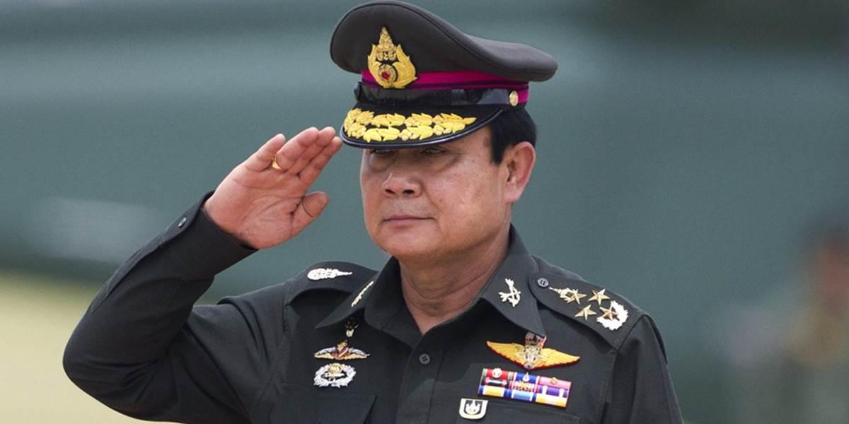 Thajskí poslanci nominovali generála Prajuta Čan-o-Ču za premiéra