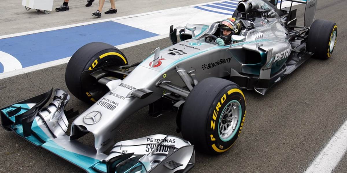 F1: Po prestávke v Spa pokračovanie vojny v Mercedese