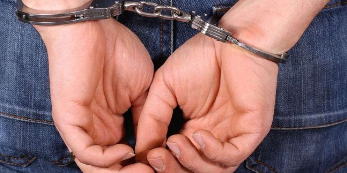 Prešovskí policajti zadržali muža, ktorý okradol obce o 70.300 eur