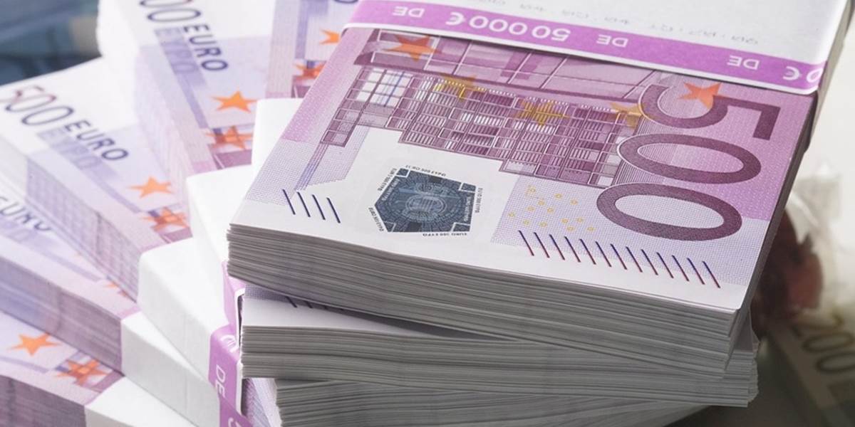Litva dostane 130 miliónov eurobankoviek od Nemecka