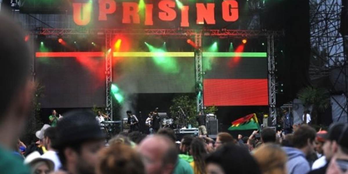 Program Uprising Reggae Festivalu pre zlé počasie pozastavili