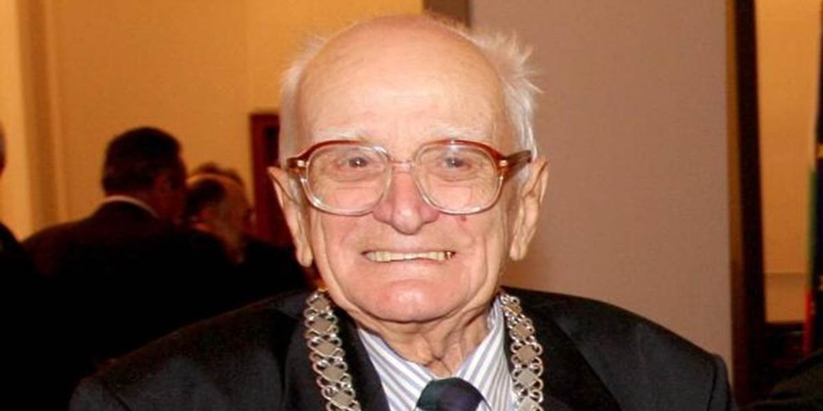 Zomrel uznávaný básnik a prekladateľ Valeri Petrov