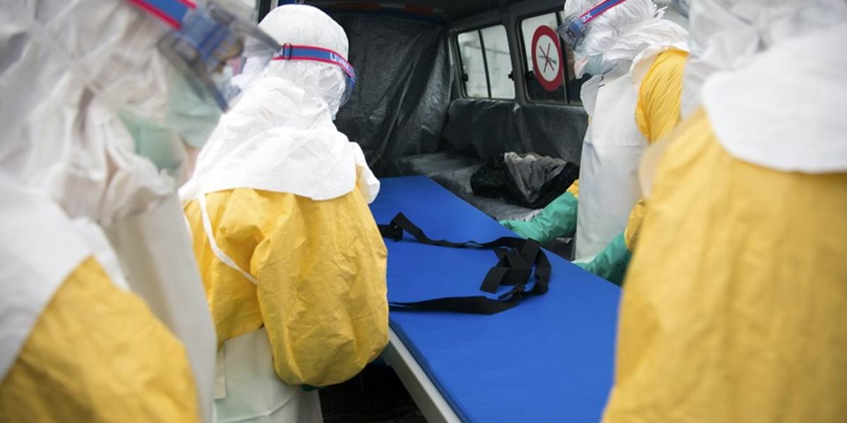Na ebolu zomrel v Nigérii ďalší lekár, ochorenie má už na svedomí 1552 životov