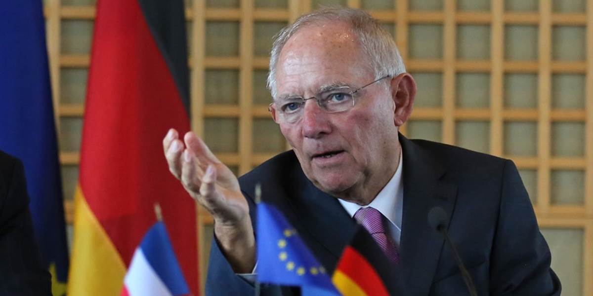 ECB nemá nástroje na boj s defláciou, tvrdí Schäuble