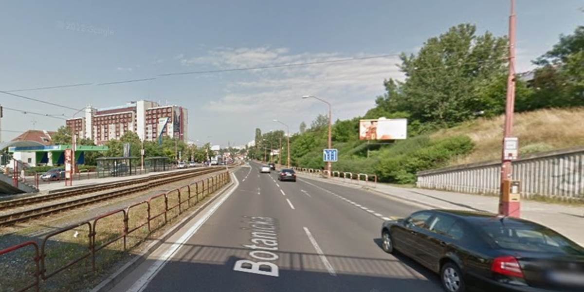 Botanická ulica v Bratislave ostáva ešte mesiac čiastočne uzavretá